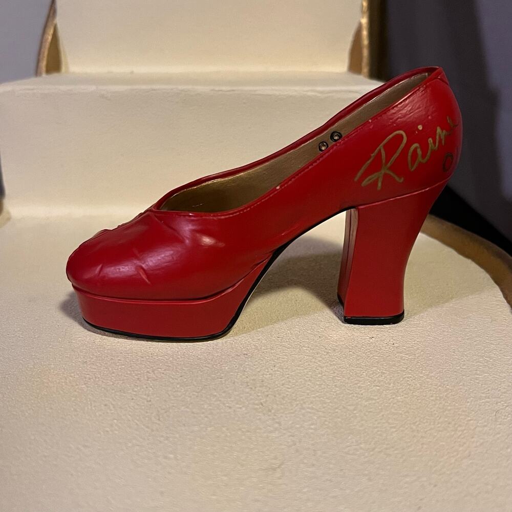 Just the Right Shoe Ravishing Red Signed Raine Willits Design Collectible
